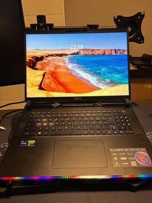 MSI Raider GE78 HX 13VH-022 RTX 4080 - Bild 1 von 4