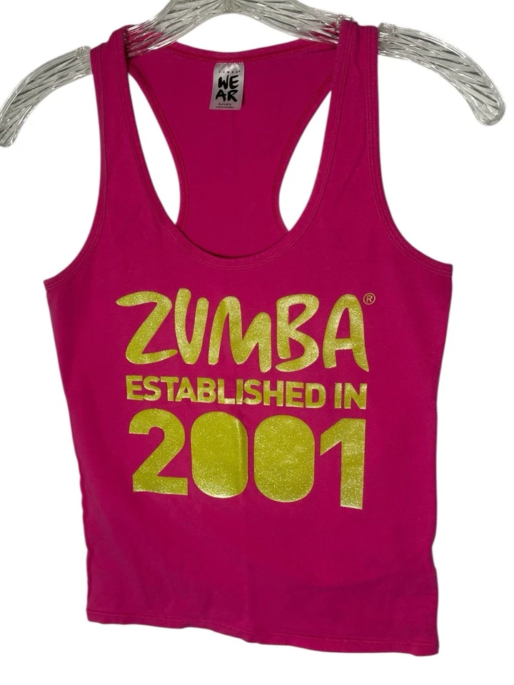 Camiseta sin mangas Zumba para mujer grande con logotipo dorado algodón/spandex Hambre rosa intenso Foto 1 de 4