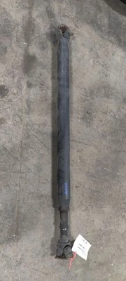 REAR DRIVE SHAFT/PROP SHAFT 3711034120 2005-2007 TOYOTA SEQUOIA - Image 1 of 4
