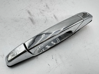 2008-13 Chevrolet AVALANCHE Drivers Left Front Exterior Handle OEM — 第 1/4 张图片