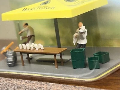 CIRCUS / FAIR BEER GARDEN BOOTH w/KEGS & FIGURE HANDPAINTED HO Scale - NEW OOP - Image 1 of 4