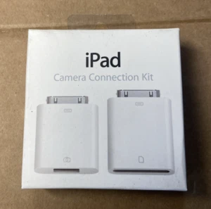 iPad Camera Connection Kit - Picture 1 of 3