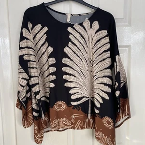 Ladies Over sized Satin Palm Leaf Top - Picture 1 of 9