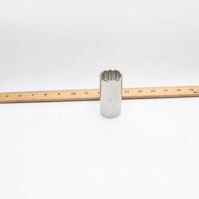 Husky 1/2 in. Drive Deep 1-1/8 in. Socket (12-Point) - Image 1 of 4