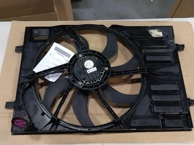 2017 Volkswagen Golf Engine Cooling Fan Motor OEM 5Q0121203DE 109K Miles Foto 1 de 4