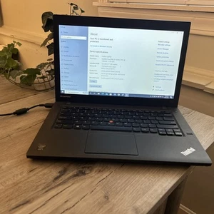 Lenovo ThinkPad Intel Core i5 12 GB RAM Windows 10 Pro - Picture 1 of 6