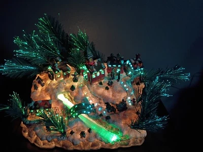 VTG. AVON FIBER OPTIC LIGHT UP VILLAGE  WATERFALL CHRISTMAS TABLETOP 2003  - Image 1 of 4