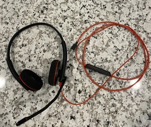 Plantronics C3220 Wired Headset With Adjustable Mic C3220 USB Type A Only - Picture 1 of 4
