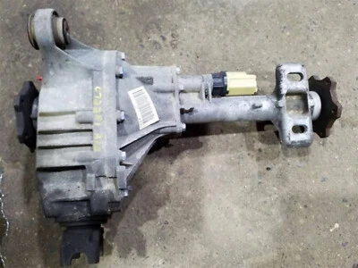 1999-2007 GMC Sierra 1500 Pickup Front Axle Differential Carrier 3.73 Ratio Foto 1 de 4