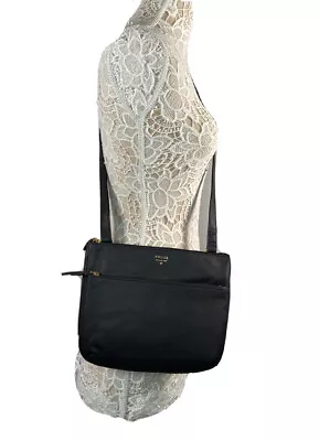 Сумочка через плечо Fossil Tinsley шагреневая кожа цвет черный - Изображение 1 из 4