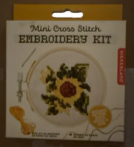 Mini Cross Stitch Embroidery Kit - Picture 1 of 2