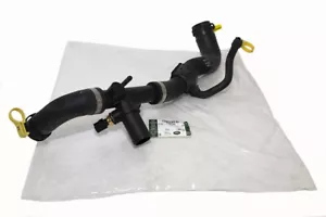 Jaguar Genuine JLM21499 Radiator Hose Fits XF 2009-2015 XJ 2010-On (From V00001) - Picture 1 of 7
