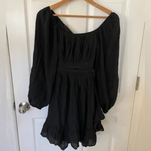 NEW BLACK RUFFLED DRESS LONG SLEEVE LINED Large - Picture 1 of 5
