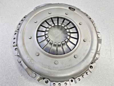 VERY NICE USED ORIGINAL GENUINE PORSCHE BOXSTER CAYMAN CLUTCH PRESSURE PLATE - Image 1 of 4