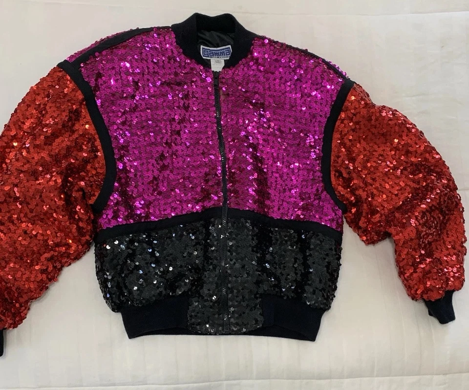 Chaqueta Bomber De Colección Años 80 Gamma Rosa Rojo Negro Lentejuelas Hecha en EE. UU. Patinador con Ruedas Foto 1 de 4