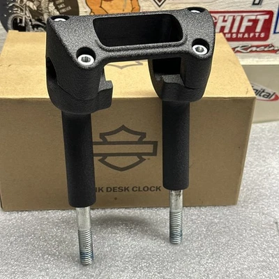 Guidão Risers Harley M8 5 polegadas Street Bob Low Rider ST fabricante de equipamento original 2018-2023 - Imagem 1 de 4