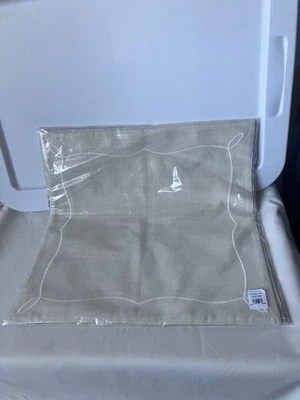 NOVO Pottery Barn Monique Lhuillier Quadrado Aplique Linho Placemats Lote Quatro 4 - Imagem 1 de 3