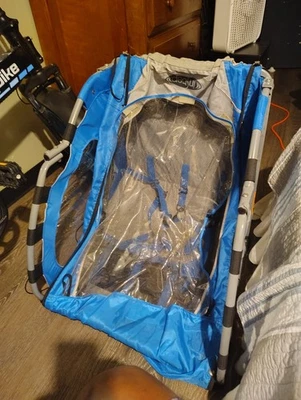 Assento de motociclista infantil traseiro - Imagem 1 de 2