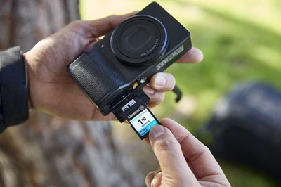 740617347791 Kingston Technology Canvas Go! Plus 1TB SDXC Canvas Go Plus Gen4 20 - Image 1 of 4