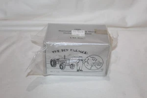NEW Ertl Toy Farmer Case 800 Case-o-matic Drive Tractor 1990 Diecast 1:43 - Picture 1 of 3