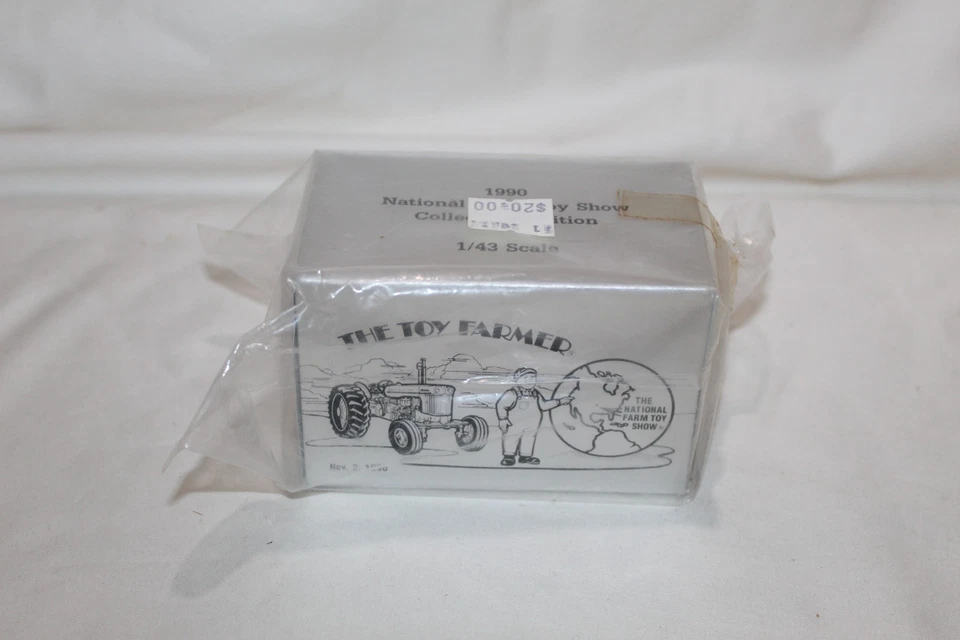NEW Ertl Toy Farmer Case 800 Case-o-matic Drive Tractor 1990 Diecast 1:43 - Image 1 of 3