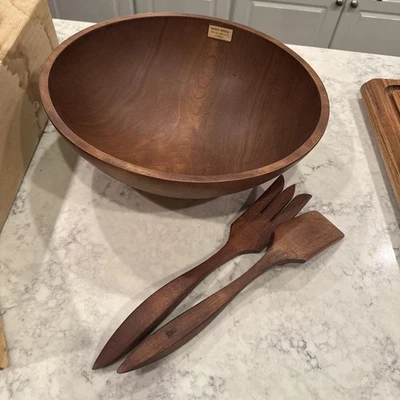 Tigela e utensílios de servir vintage de madeira grande de bétula canadense Mort N. Marton - Imagem 1 de 4