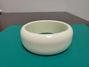 Vintage Cream Ivory Marbled Celluloid Lucite Chunky Bangle Bracelet Large Wrist - Picture 1 of 8