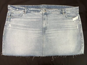 NWT Old Navy Denim Jean Mini Skirt Plus Sz 30 Distressed Raw Hem Mid Rise $39.99 - Picture 1 of 10