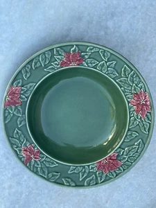 1 NEW Mervyns Green Red Poinsettia Christmas Holiday 8.5” Rimmed Bowl 1.5” Tall - Picture 1 of 9