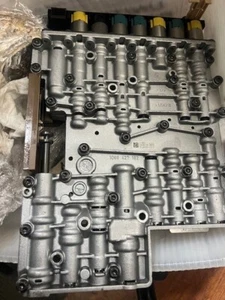 BMW Range Rover Transmission Valve Body w/ Solenoids 1068 427 181 – OEM - Picture 1 of 2