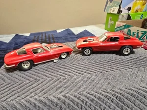 2 Vintage gebaute Oldschool 1963 Chevy Corvettes 1 Funny 1 Pro Street Modellbausätze Auto - Bild 1 von 19