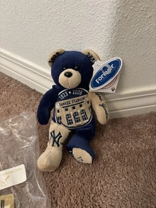 Forever/N. Y. Yankees Collectible Limited Edition Plush Bear New - Picture 1 of 4
