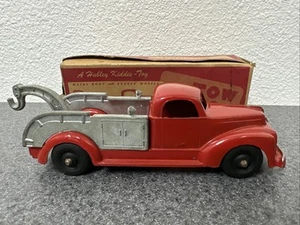 HUBLEY KIDDIETOY #462 Tow Truck - Picture 1 of 12