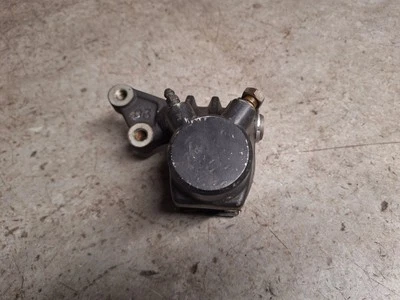 1978 Kawasaki KZ 400 Twin - Pinça de freio dianteira - Imagem 1 de 4