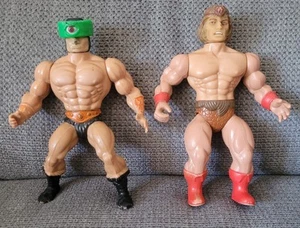 Lot 2 Figurine 1982 Remco Conan 1981 He Man Tri Klops Les Maîtres De L'univers - Imagen 1 de 9