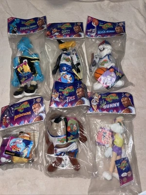 Complete Set Of McDonalds 1996 Space Jam Plush Toys - Image 1 of 4