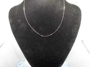Ladies Solid Platinum Box Link Chain Necklace 15.75" - Picture 1 of 12