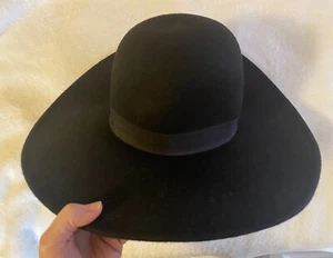 Killstar Mütze mit breiter Krempe für Damen schwarz Kaschmir " - Bild 1 von 4