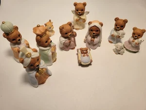 HomCo Bär Figuren Krippe 11-teiliges Set #5412 Vintage Weihnachten - Bild 1 von 13