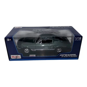 Ford Mustang Fastback GTA 1967 coche diecast escala 1:18 Maisto edición especial NUEVO - Imagen 1 de 7