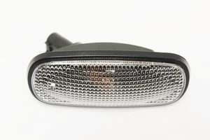 LAND ROVER DISCOVERY 2 99-04 FENDER CLEAR SIDE MARKER REPEATER LIGHT XGB100310 - Picture 1 of 3