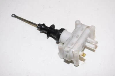 1989-1993 MERCEDES BENZ 190E PASSENGER REAR DOOR LOCK ACTUATOR VACUUM ELEMENT - Image 1 of 4