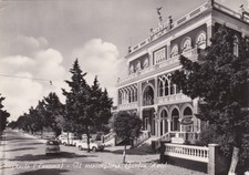 # PINETO: IL MERAVIGLIOSO GARDEN HOTEL