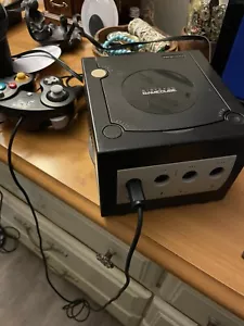 Nintendo GameCube System 1 Console Controller Bundle Black - TESTED/WORKIN - Picture 1 of 2