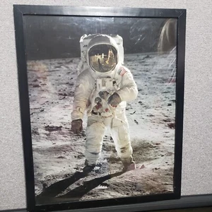 Vtg Framed Picture Lithographic Print Astronaut on the Moon Glass 21"x17,5" - Picture 1 of 9
