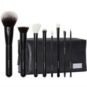 MORPHE GET THINGS STARTED 8 BRUSH COLLECTION - Picture 1 of 5