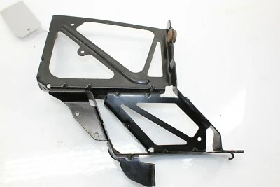 Soporte de montaje de radiador auxiliar OEM para Audi S6 S7 2013-2018 Foto 1 de 4