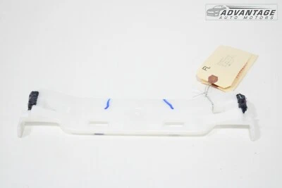 MAZDA 3 2014-2018 ASIENTO DELANTERO IZQUIERDO LADO DEL CONDUCTOR MARCO TRASERO PLACA DE SOPORTE INFERIOR OEM Foto 1 de 4