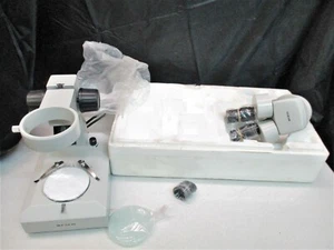 Wesco Binocular Zoom Microscope With 1X And 3X Stereo Observation Body 3330? New - Picture 1 of 8