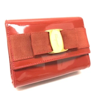 SALVATORE FERRAGAMO Patent Leather Vara Ribbon Pouch Bag Orange - Picture 1 of 8